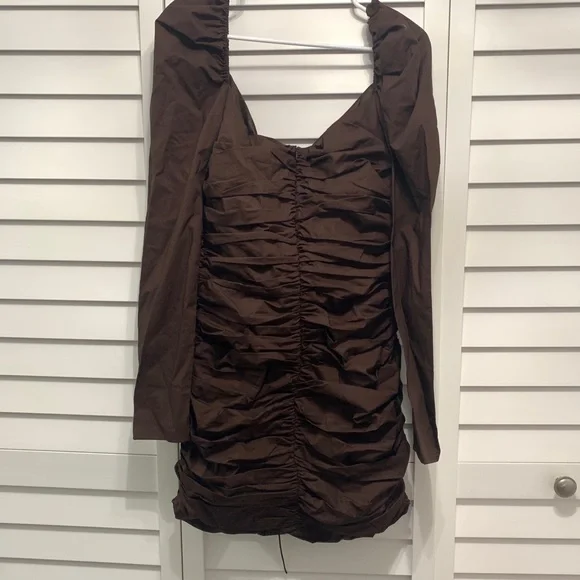 Zara Blogger Favorite Dress - Picture 8 of 9